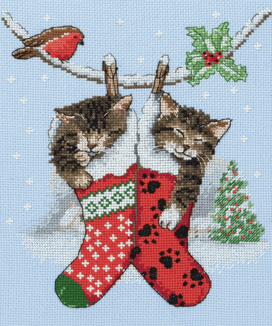 Christmas Kittens - Anchor Cross Stitch Kit PCE0504