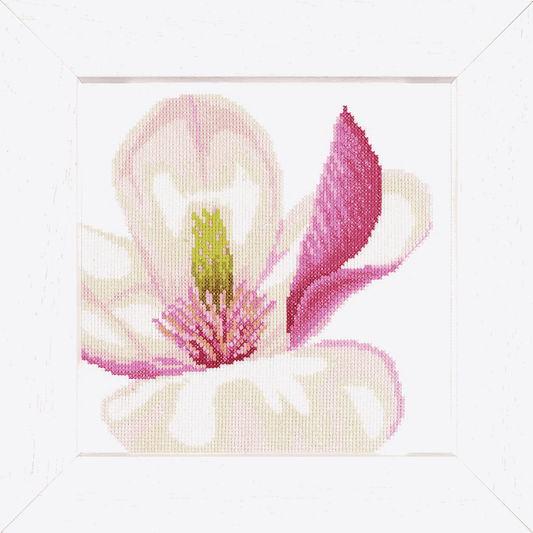 Magnolia Flower (Aida) - Lanarte Cross Stitch Kit PN-0008305