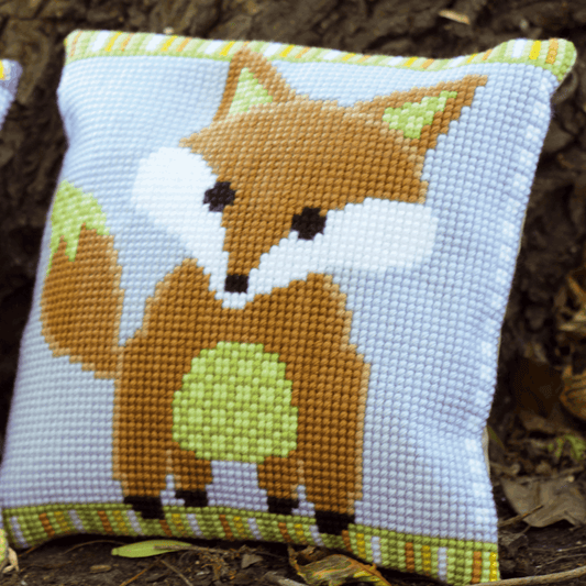 Fox - Brown/Green - Vervaco Cushion Cross Stitch Kit PN-0149216