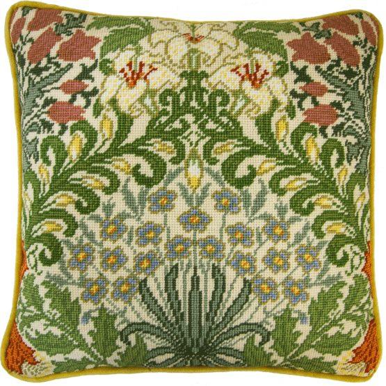 Garden - William Morris Tapestry -  Bothy Threads Kit TAC8