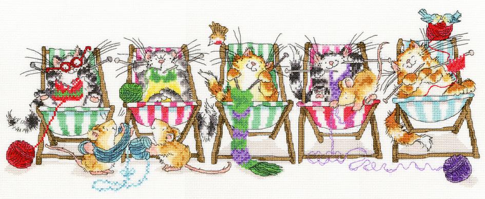 Margaret Sherry Kitty Knit - Bothy Threads Cross Stitch Kit XMS4